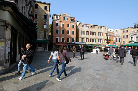 Venice: Small Square