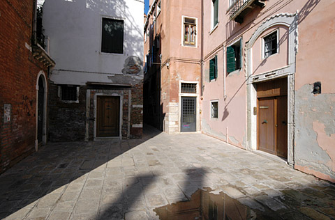 Venice: Small Square